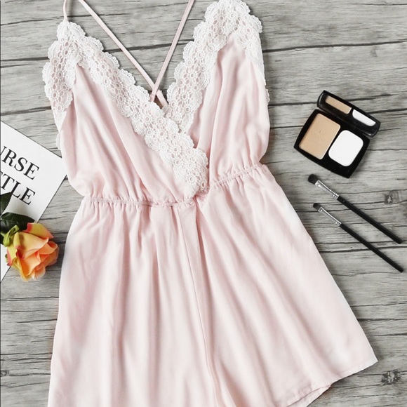 Brand new pink backless romper - Picture 1 of 6